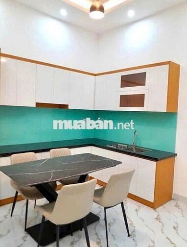 Bán gấp căn nhà ở 1 sẹc Đ. Nguyễn Thị Nị. 99m2, giá 1 tỷ120, SHR.