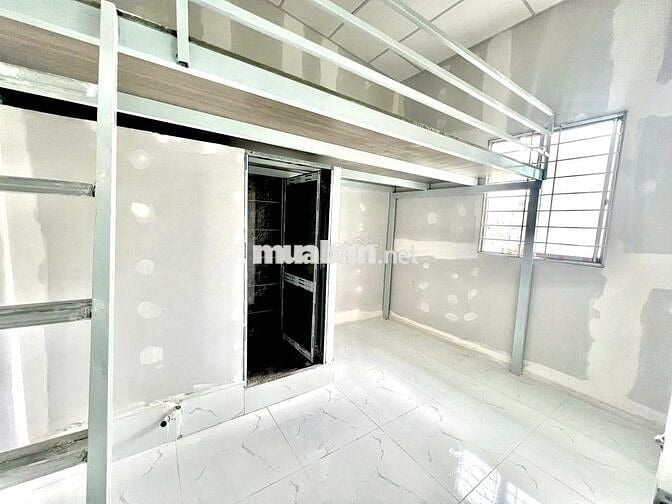 PHÒNG GÁC MỚI NGAY ĐH GIA ĐỊNH