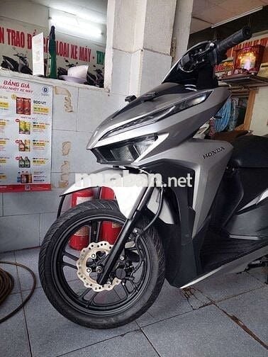 Vario 150 xe nhà chạy máy êm bao zin còn mới keng
