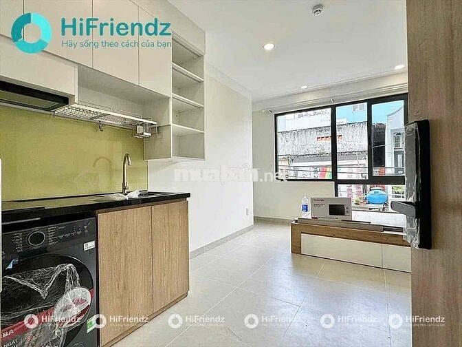 NHÀ MỚI XÂY 100% STUDIO CỬA SỔ LỚN THANG MÁY HẦM XE NGAY CHU VĂN AN