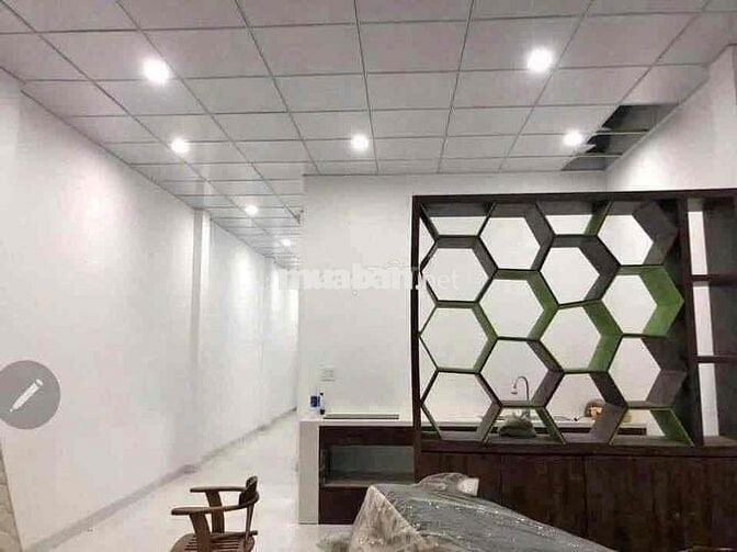 Nhà nguyên căn  MT 5M5 kề ĐẠI HỌC NGOẠI NGỮ -