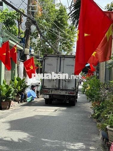Sát mặt tiền Lý Thường Kiệt, 41m2, nhà đẹp