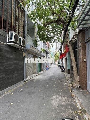 Gần mặt tiền Trường Chinh, 4 tầng kiên cố, nở hậu