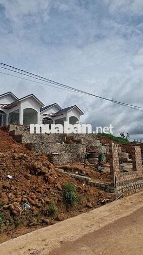 Nhà vườn nghỉ dưỡng ven Đà Lạt, hạ tầng cảnh quan dần hoàn thiện