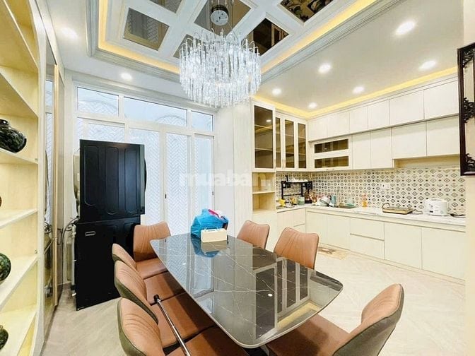 Bán biệt thự mini nội thất cao cấp hẻm Huỳnh Tấn Phát Quận 7 – gần