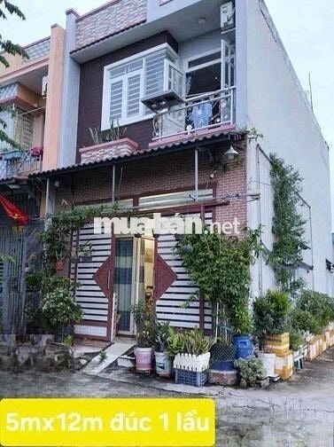 Nhà đẹp 5*12m 3PN hẻm thông 4m 3/ ngắn Chợ 1A Ấp 1 Vĩnh Lộc B