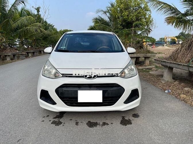 Hyundai i10 Sedan model 2017 1.2L số sàn, 175tr