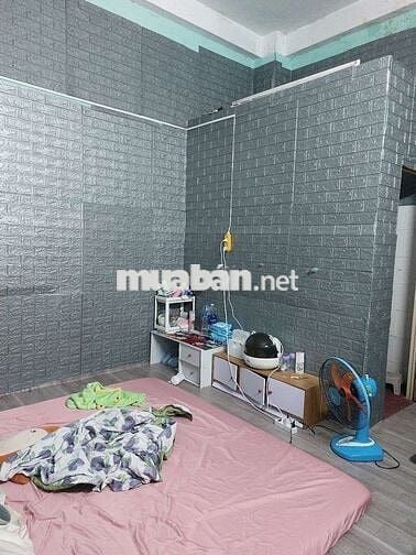 Phòng trọ diện tích 20m2 ,đường bàu cát ,quận tân bình