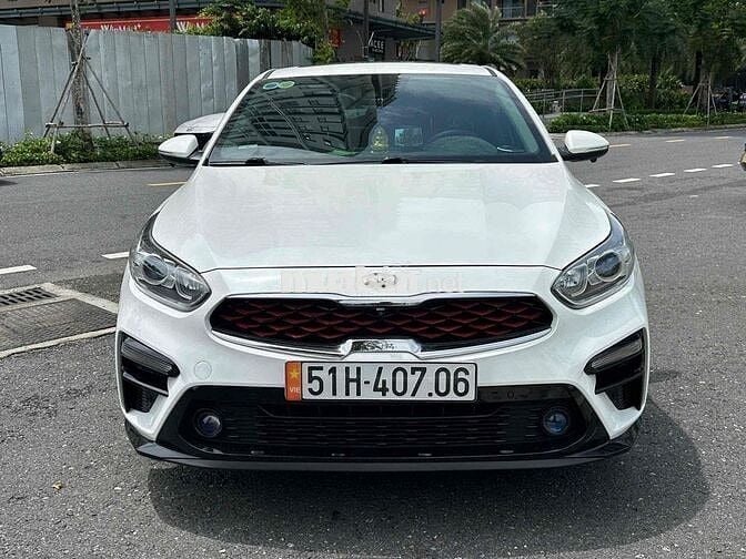 Kia Cerato 1.6 AT Luxury 2020 - 63000 km