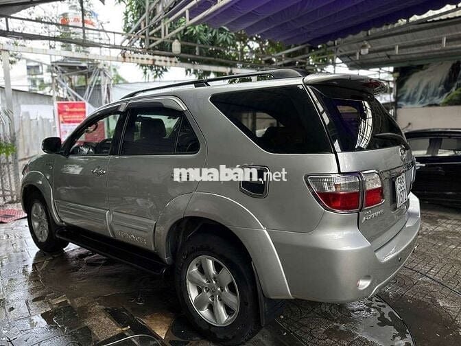 Toyota tuner 2010 AT xe zin 1 chủ.