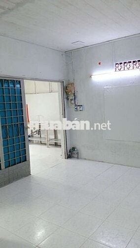 Cho mướn nhà.  ( Giá 3triệu ) . Đường Phạm Thế Hiển p6q8