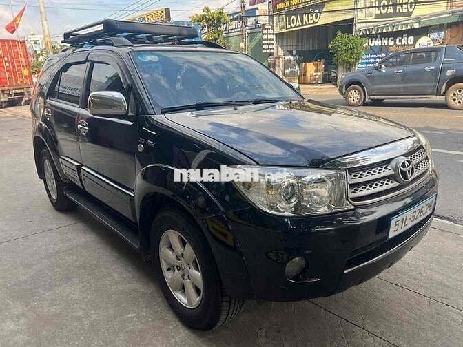 Toyota Fortuner 2010 2.5G - 111 km