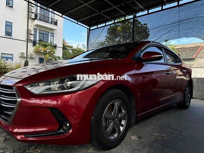 Hyundai Elantra 2018 1.6 MT - 99000 km