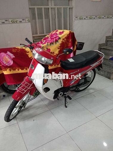 Cần bán xe như hình ít chạy còn rất mới Rin nguyên