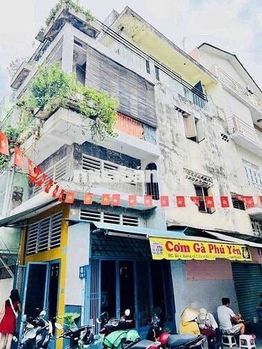 Cho thuê nguyên căn góc 2 mặt tiền quận 3 giá rẻ 30 triệu