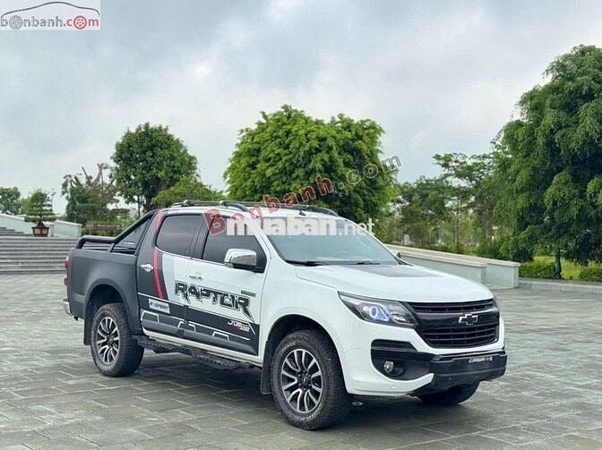 Chevrolet Colorado High Country 2.8L 4x4 AT 2017