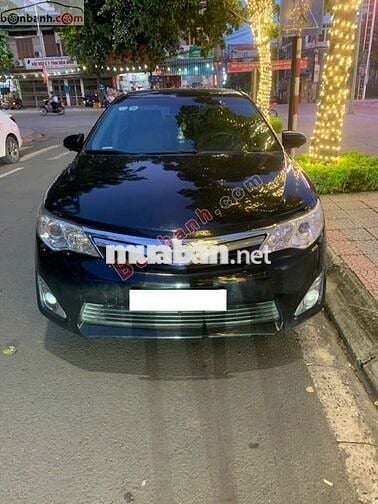 Toyota Camry LE 2.5 2011
