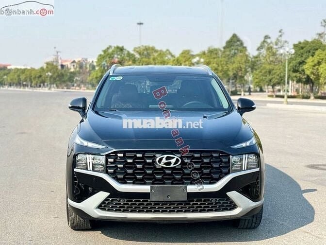 Hyundai SantaFe Tiêu chuẩn 2.5L 2022