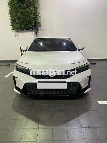 Honda CIVIC RS 2024 - 5900 km - XE ĐỘ BODY TYPER