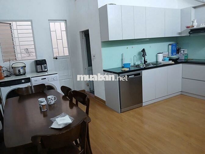 Bán nhà cấp 4 sạch đẹp đường Nguyễn Thị Ba, gần sát sông Hàn