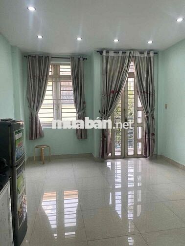 phòng Full nội thất siêu rộng, siêu đẹp, siêu rẻ
