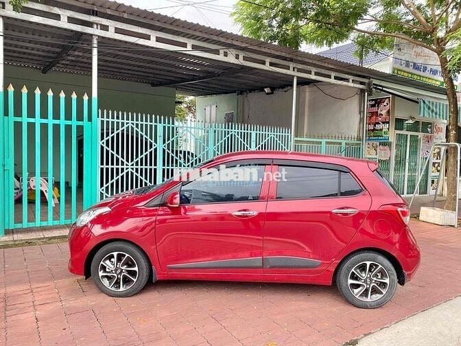 Hyundai Grand i10 2018 1.2 AT - 32000 km