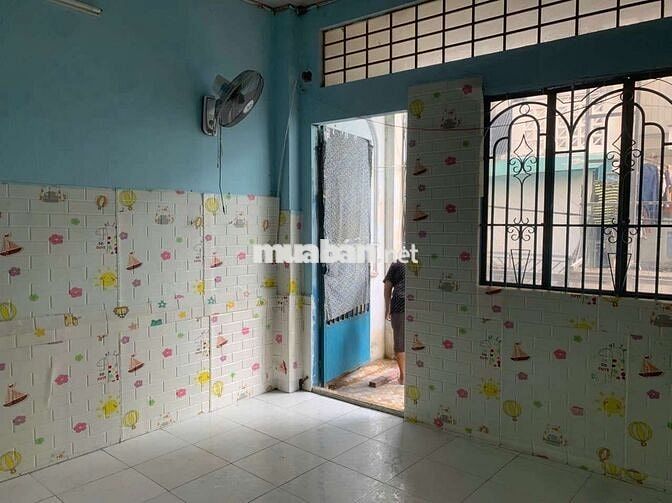 Phòng trọ giờ tự do, có ban công,  cạnh cầu chữ Y Q8, đi Q5,1 chỉ 5ph