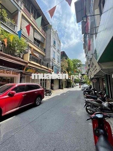 BÁN NHÀ 4TẦNG MẶT NGÕ NÚI TRÚC, KINH DOANH ĐỈNH, GIÁ NHỈNH 2TỶ.