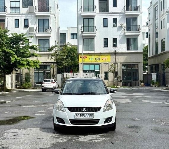Suzuki Swift 2014 1.4 AT - 98000 km