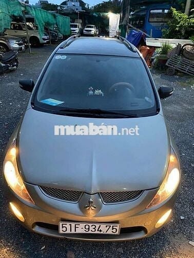 Bán xe Mitsubishi Granrit 7 chổ 2006