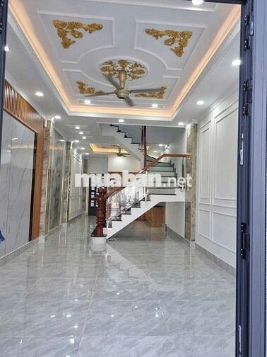 Nhà 1 trệt 2 lầu 4p ngủ cách ngã 6 An Phú 1,5km đường 7m đậu ô tô ok