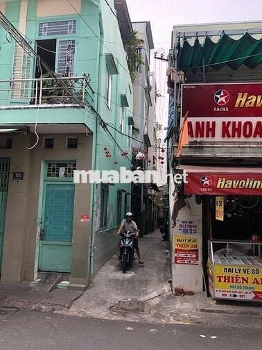 Nhà sát mặt tiền đường Đoàn Văn Bơ, 38.5m2, 1 trệt 3 lầu, 5 phòng ngủ