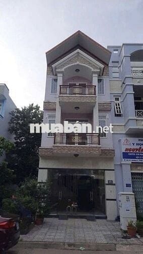 Cho Thuê nhà 1 Trệt 2 Lầu trong Trung tâm hành chính DĨ AN