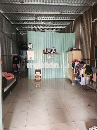 Bán lô đất 135m2 có sổ giá chỉ 950 triệu hẻm 7m xe tải Lê Văn Khương
