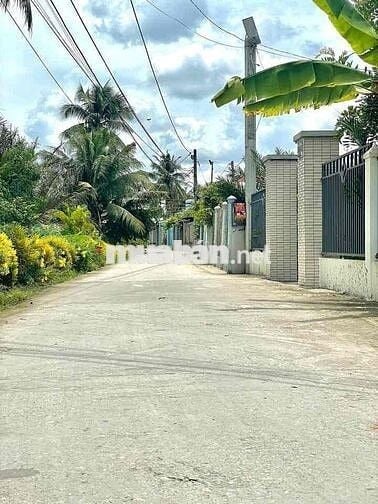 NỀN ĐẸP ĐƯỜNG DAL Ô TÔ THÔNG THƯƠNG. LONG PHƯỚC GIÁP P4 cũ