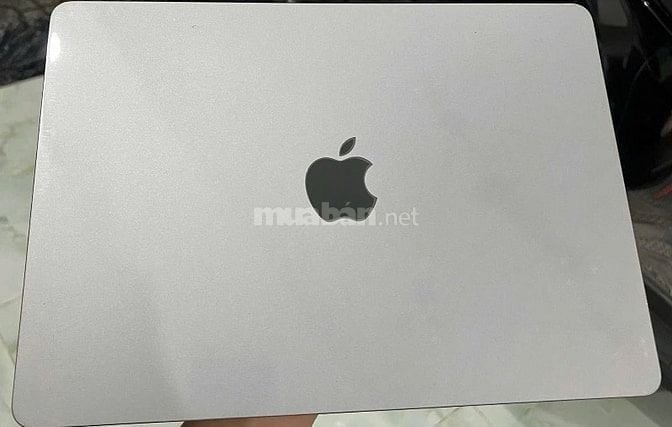 Macbook Air M2 16GB 256GB mới mua 2025 pin sạc 5 lần.