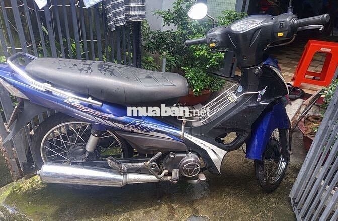 SYM ELEGANT 50cc máy êm chạy bốc giấy tờ đầy đủ
