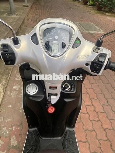 Cần bán lại xe Yamaha  Latte Trắng đời 2019
