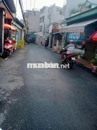 Bán Nhà Trần Cung Cầu Giấy cạnh Viện E, Ô tô. KD 40m 4Tầng. Giá 8.5 Tỷ