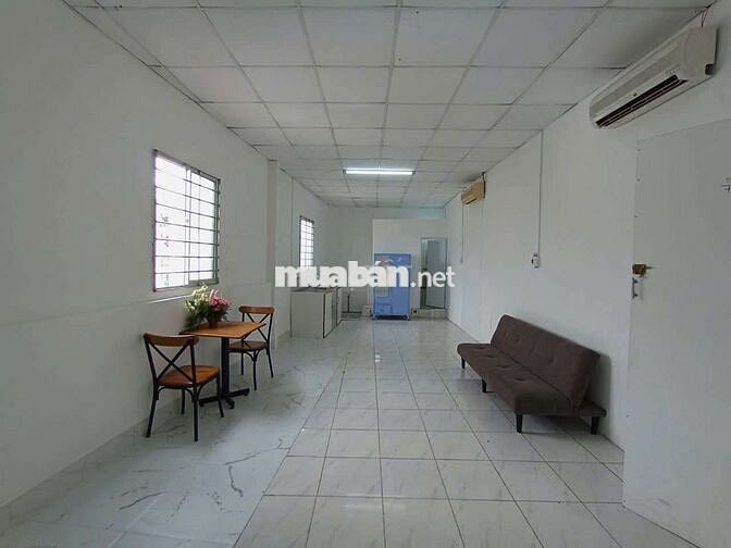 Phòng 704 máy lạnh siêu rộng, Q7, nguyễn văn linh