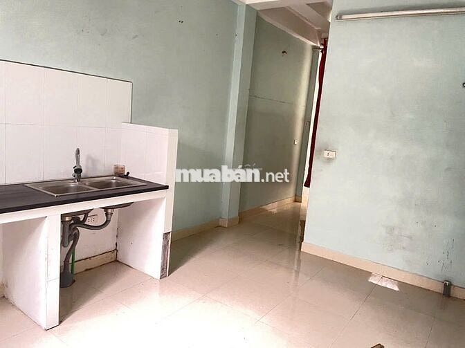 Cho thuê nhà làm VP hoặc ở - phù hợp cho gia đình, nhóm 3-4 người