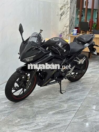 Honda CBR150R đen nhám siêu ngầu