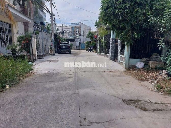 Bán nhà đuong Lê Văn Lương ,xã Hiệp Phước, tphcm