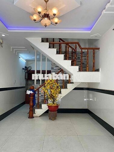 Quá Rẻ Trệt 2 lầu 4*9; 3pn Rẻ chốt lẹ
