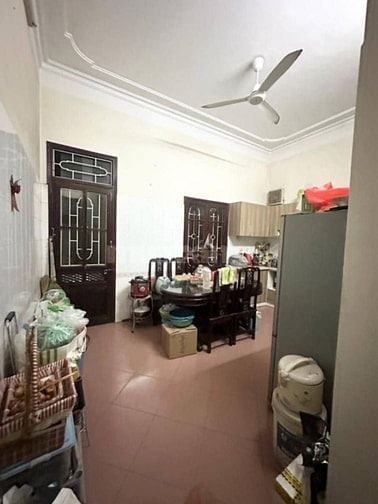 Bán nhà phố Quần Ngựa 100m2, 4 tầng, phân lô, có vỉa hè, ô tô ra vào