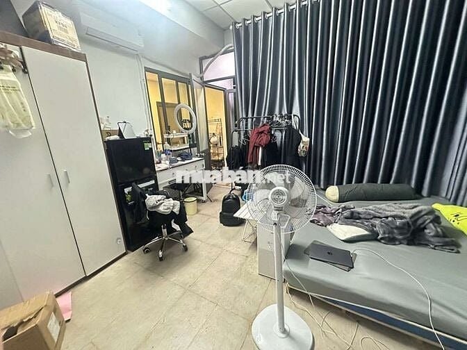 Căn hộ 1 phòng ngủ ngay Đặng Thùy Trâm gần ĐH Văn Lang full nội thất