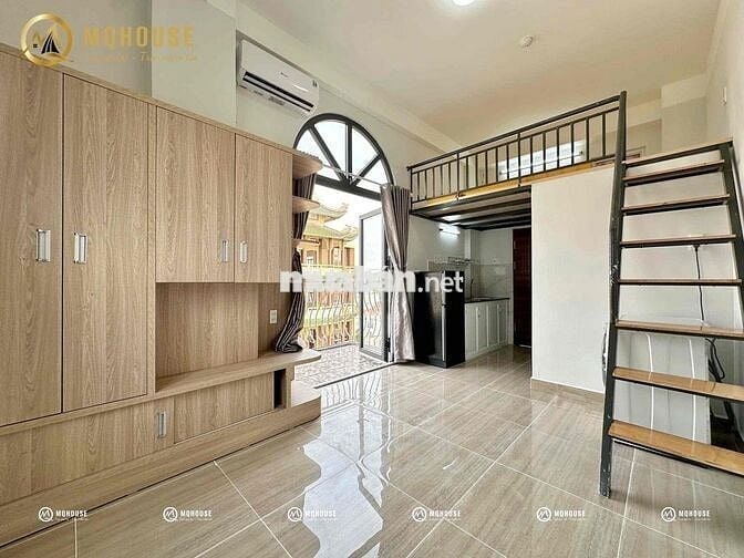 Duplex ban công, máy giặt riêng, full nội thất, phòng rộng ngay VHU