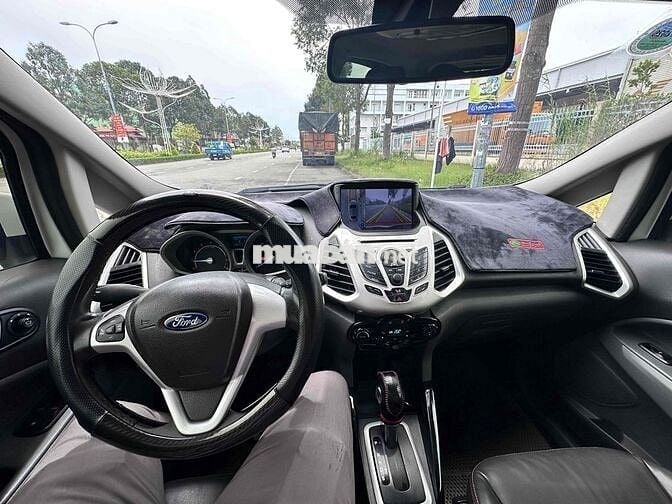 Ford EcoSport 2014 1.5L Titanium AT - 100000 km