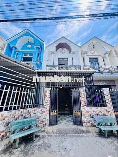 xã lỗ căn nhà shr giá rẻ 2 tỷ có 3PN đường xe hơi