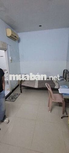 Cho thuê trọ tolet, sát chợ Bến Thành
